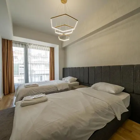 Three Bedroom Flat With Garage Pool Petek 122 Apartment Istanbul