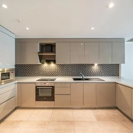 Three Bedroom Flat With Garage Pool Petek 122 Apartment *