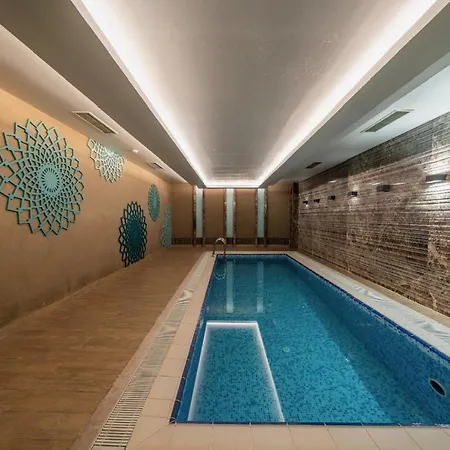 Daire Three Bedroom Flat With Garage Pool Petek 122 İstanbul