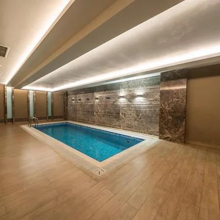 Appartement Three Bedroom Flat With Garage Pool Petek 122 Istanboel