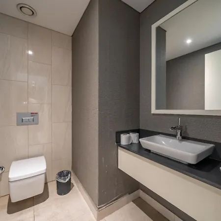 Three Bedroom Flat With Garage Pool Petek 122 İstanbul