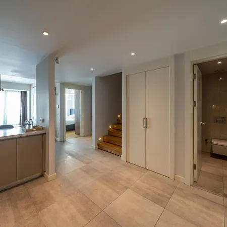 Three Bedroom Flat With Garage Pool Petek 122 İstanbul